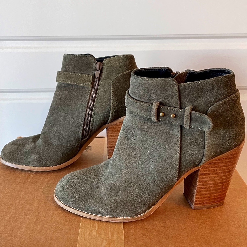 Sole Society Olive Green Booties
